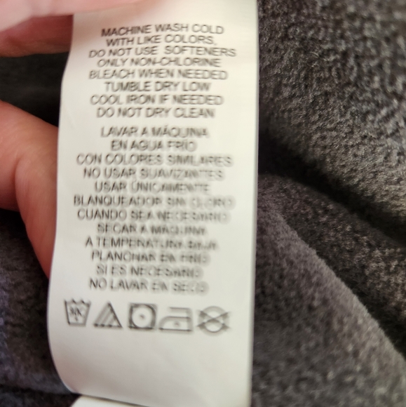 IZOD MENS size Large navy blue vest, lined with fleece. - Picture 8 of 8